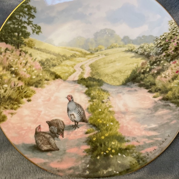 Royal Doulton Along the Lane by Elizabeth Gray Decorative Plate 1984 - Picture 3 of 7